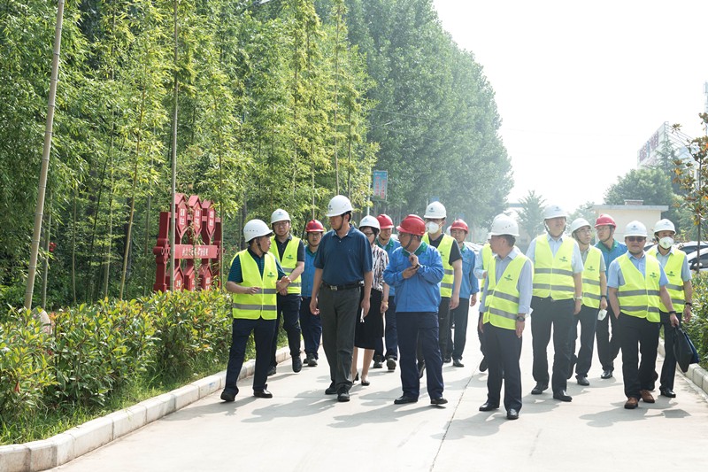 省委组织部副部长范永斌到永利集团官网集团调研