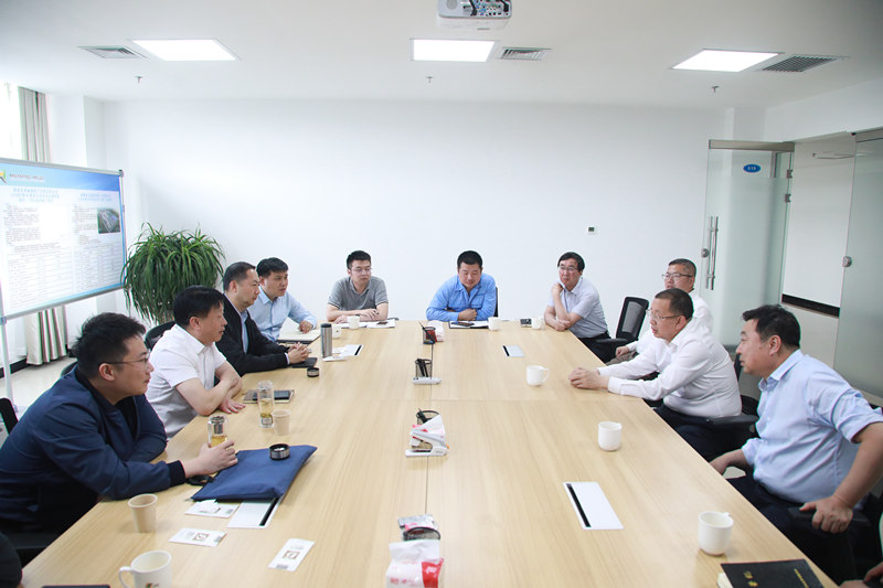 熊良虎拜会榆林市委副书记张胜利、、市人大常委会副主任孙守洋