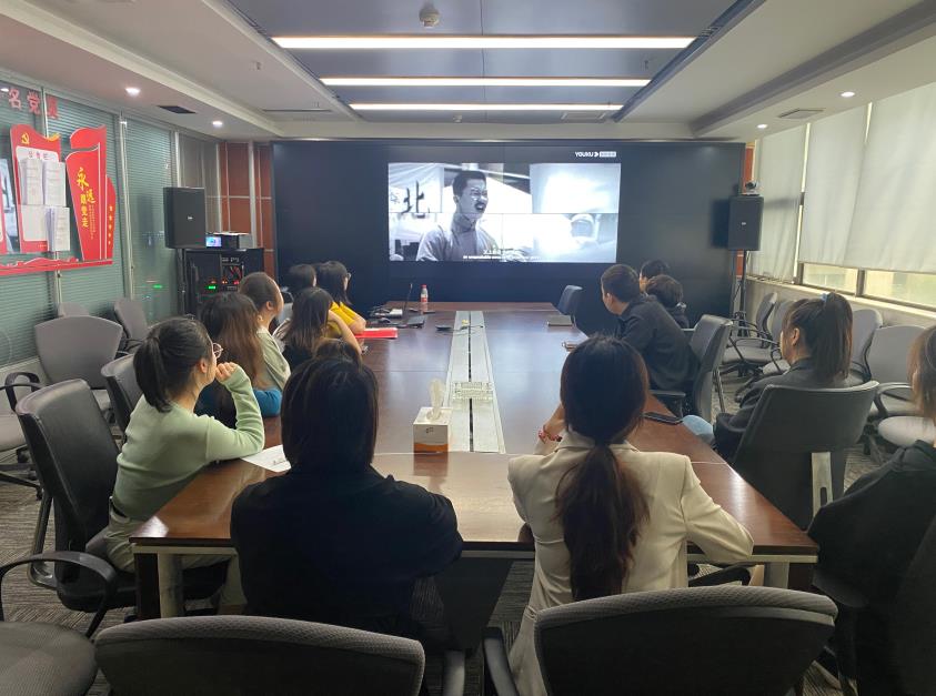 水情形公司团支部开展“请党放心，，，强国有我”主题团日活动