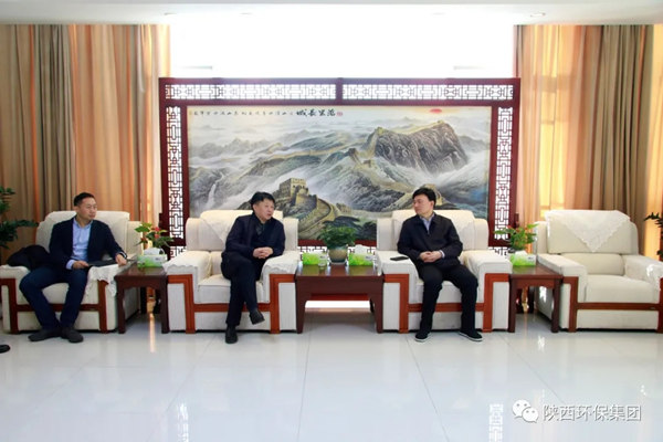 熊良虎拜谈判洛市委书记郑光照、、、市长王青峰